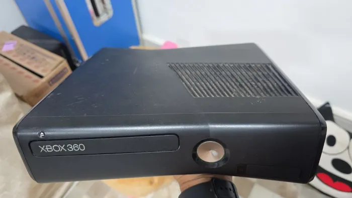 Xbox 360 Slim