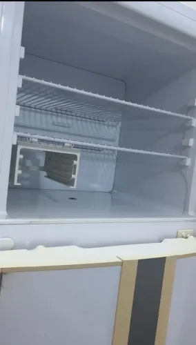 Geladeira bem conservado 