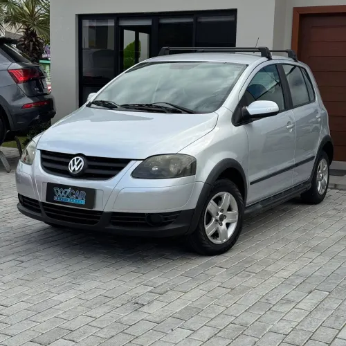 Volkswagen Fox Sunrise 1.0 MI Total Flex 8V 5P 2010
