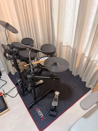 Bateria eletrônica Aroma TDX 15S