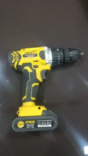 Parafusadeira Com Impacto 20v Lynus R$ 160,00