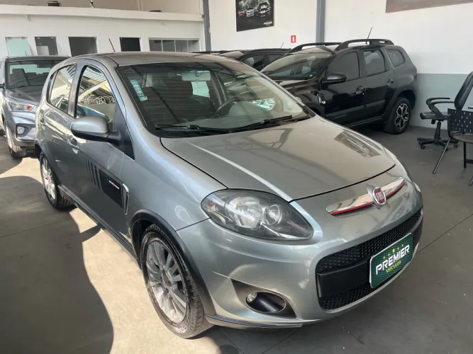 Fiat Palio Sporting 1.6 Flex 16V 5P 2014