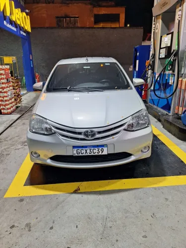 Toyota Etios X Sedan 1.5 Flex 16V 4P Mec. 2017