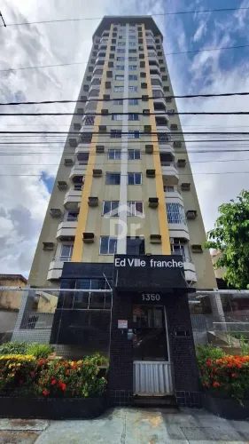 Apartamento para locação em Belém-PA: 2 quartos, 1 sala, 2 banheiros, 1 vaga de garagem na
