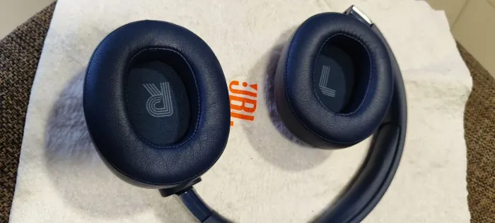 Fone JBL 770NC Cancelamento de ruído