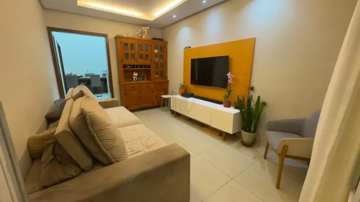 Casa á Venda com 4 dormitórios sendo 1 suíte - Vila Alvorada-Jundiaí/SP CA97102 REF: CA971