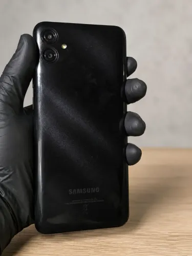 Galaxy A04e em excelente estado. Funcionando perfeitamente!