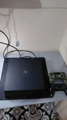 Ps4 pro 1 Tb