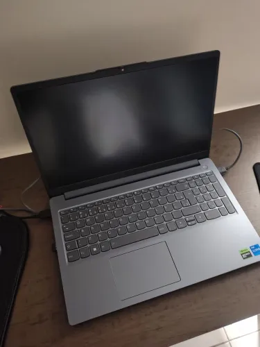 Lenovo Loq Essential i5 12450hx Rtx 3050 16gb ram 512 SSD