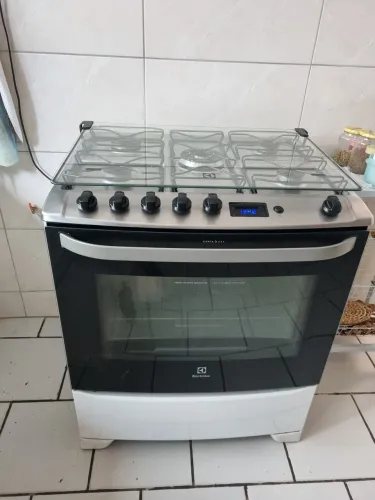 Fogão eletrolux 5 bocas