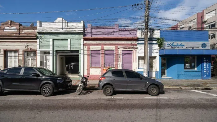 Loja Comercial de 156 m² para Aluguel no Centro de Pelotas