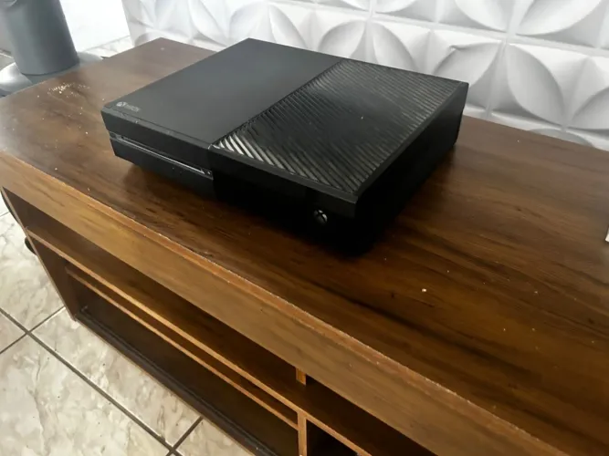 Xbox One Fat 500gb com  Kinect 