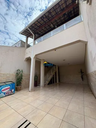 Casa a Venda, 3 Quartos 1 Suíte - Senhora das Graças