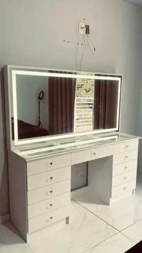 Penteadeira Camarim com LED e Espelho Grande - Branca - Excelente Estado