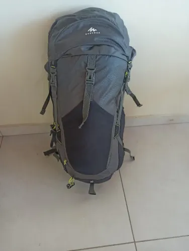Mochila Forclaz Quechua Decathlon 30L