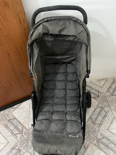 Carrinho de bebê