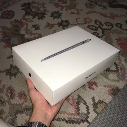 MacBook Air de 13 polegadas com chip M1 da Apple ( CAIXA )