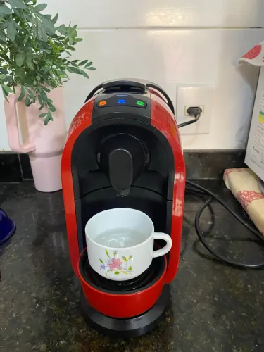 Cafeteira Espresso 3 Corações TRES MIMO S24 127V