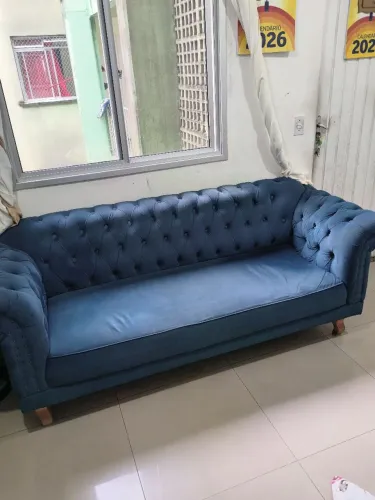 Sofá 3 lugares semi-novo