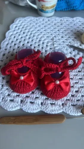 Sapatos de crochê bebê