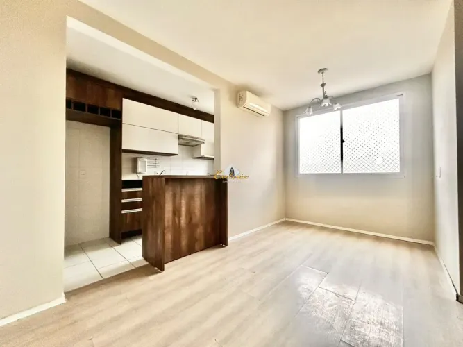 LOCAÇÃO 50m² 2 dorm 1 vaga - MOBILIADO