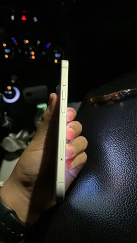 IPHONE 16 - 128g ?