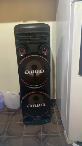 ? VENDO CAIXA DE SOM AIWA - SOM POTENTE!