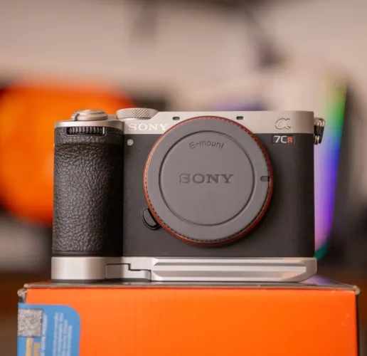 Câmera Sony A7c R prata semi nova