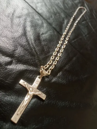 Corrente de prata com pingente 