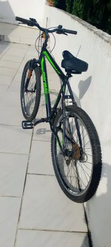 Bicicleta a venda duas no preço de uma
