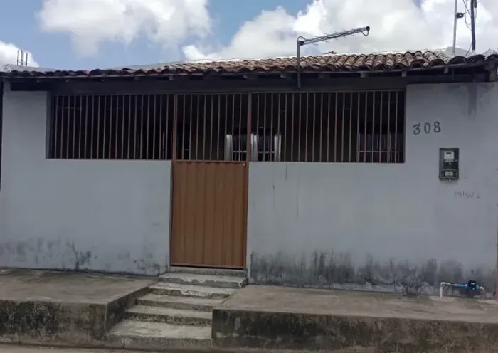Vendo casa na massagueira 