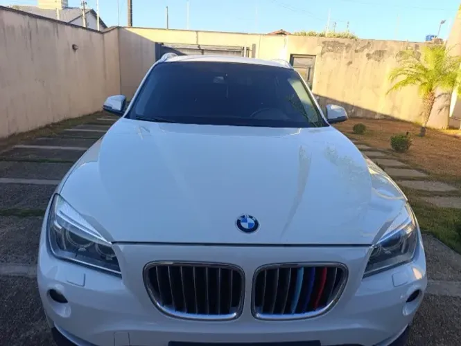 BMW X1 Sdrive 20I X-line 2.0 TB Active Flex 2015