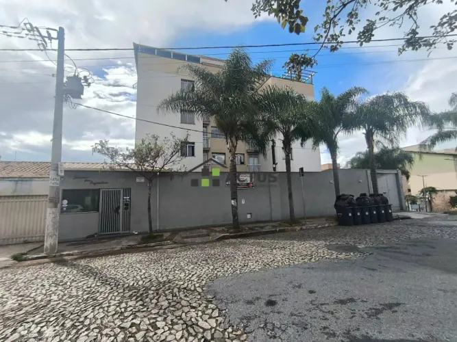 Apartamento para Aluguel 2 Quartos | Próximo à Estação Diamante!