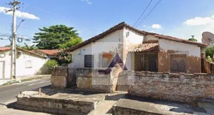 Terreno de esquina com Rua Juliano Moreira