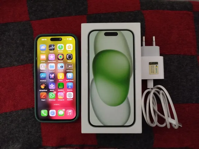 iPhone 15