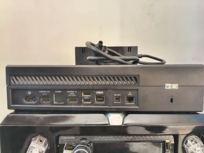 Xbox one 1TB não liga 