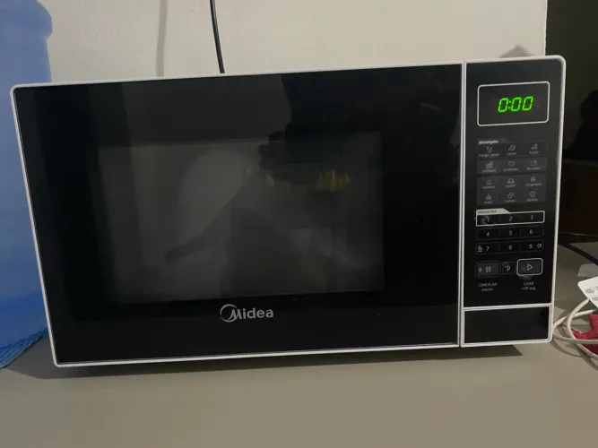 Micro-ondas Midea Digital 