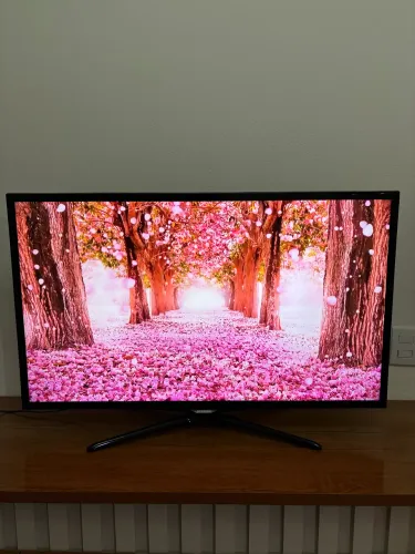 Smart TV Samsung 40 Polegadas Original | Full HD | Wi-Fi | Excelente Estado
