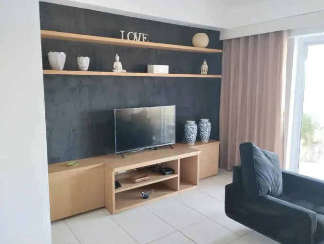 Apartamento para locação Laguna di Marr