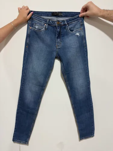Calças jeans TAM 38