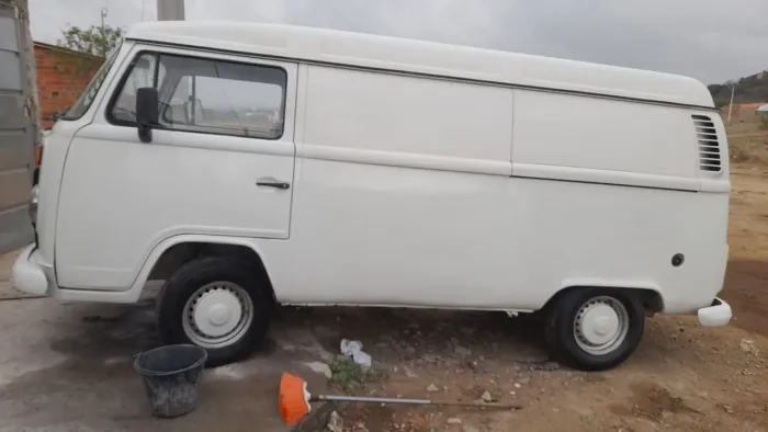 Volkswagen Kombi Furgão 1.4 MI Total Flex 8V 2009