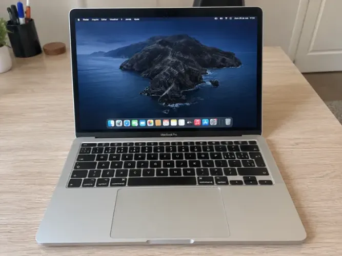 MacBook Pro 13 M1 2020 16GB RAM 256GB SSD - o Dobro da RAM - Aceito Cartão