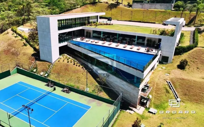 Design moderno e vista deslumbrante no Vale dos Cristais