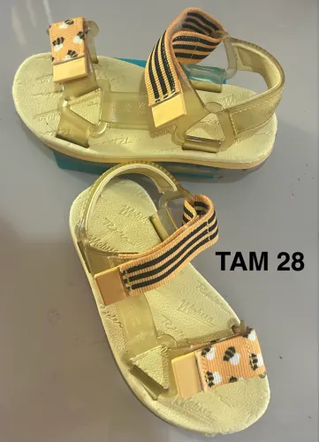 Calçados feminino infantil