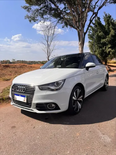 Audi A1 Sportback 1.4 TFSI 5P S-tronic 2013