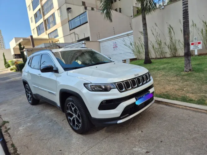 Jeep Compass Long. T270 1.3 TB 4X2 Flex AUT 2025