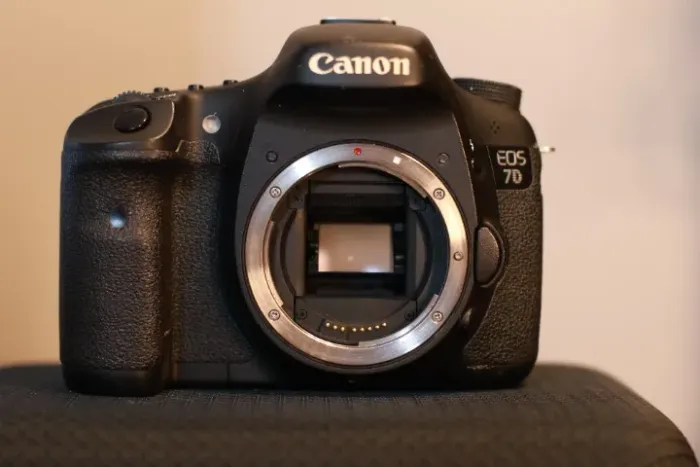 CANON 7D