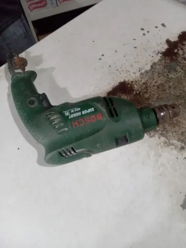 Furadeira de impacto 110volts