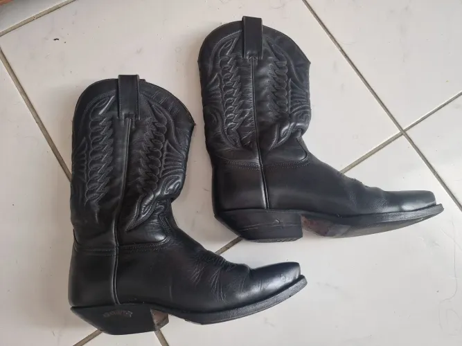 Bota country americana em couro legítimo 