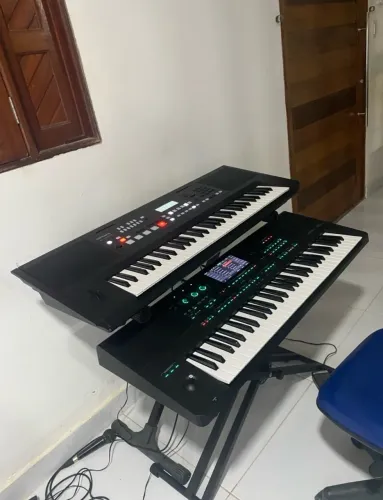 Teclado Roland